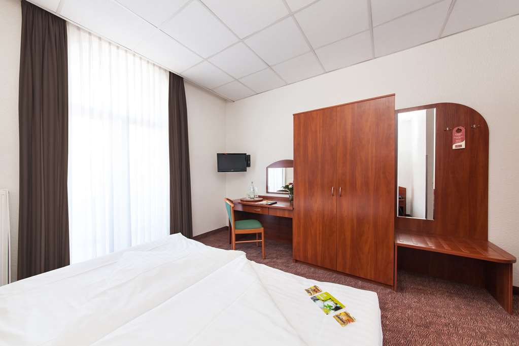 Standard plus room Novum Hotel Eleazar Hamburg