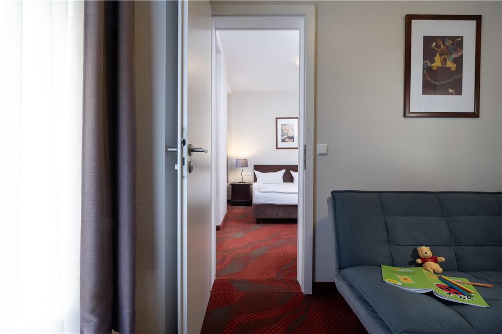 family room hotel cottbus large