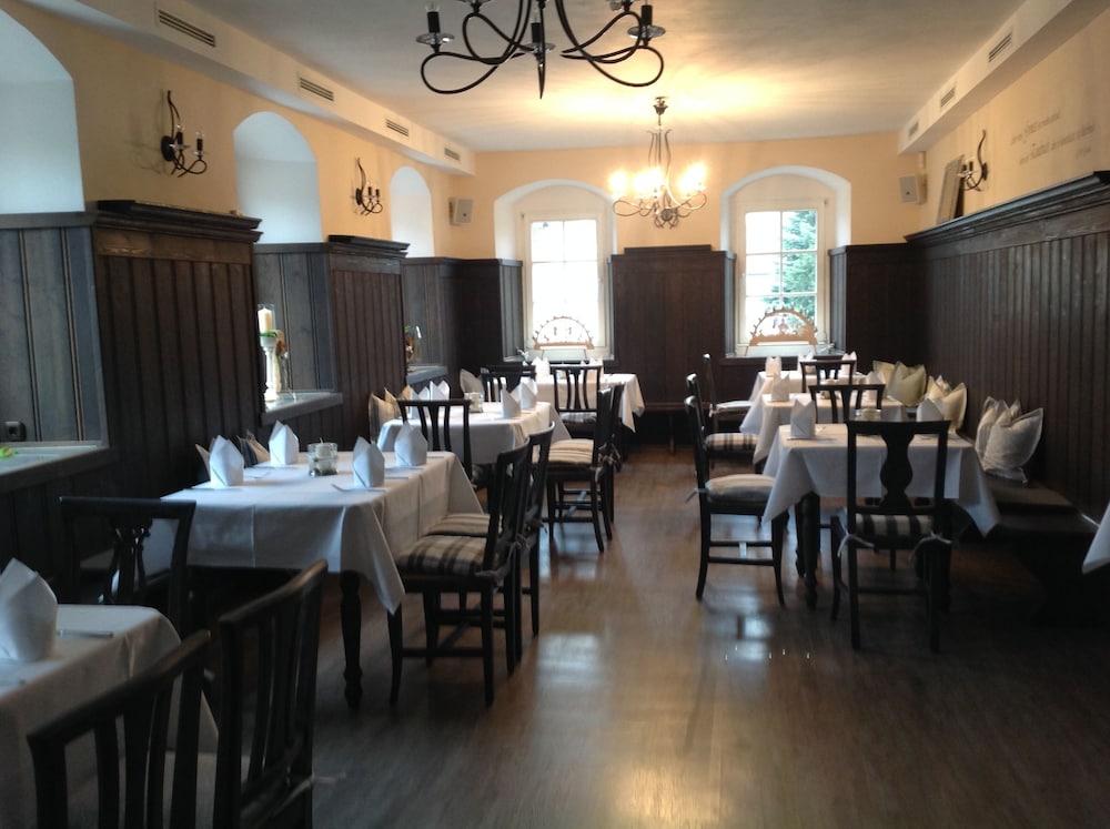 Hotel & Restaurant bei Zwillings