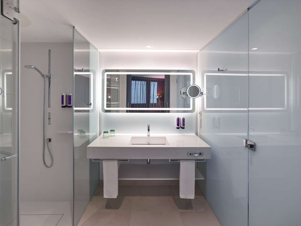 Jaz Stuttgart, Germany - Off Beat Suite, Bathroom