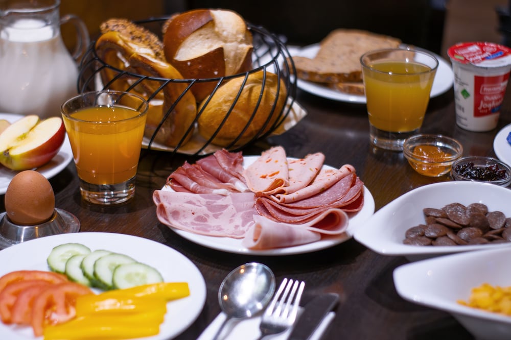 Breakfast buffet