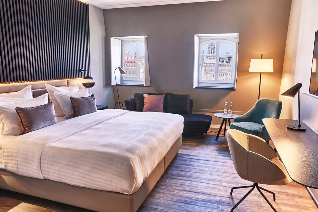 Steigenberger Hotel De Saxe, Dresden, Germany - Grand Deluxe Room