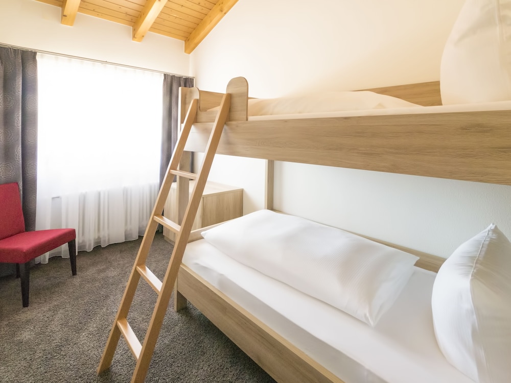 Children's theme room