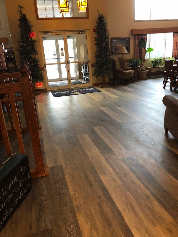 Boarders Inn & Suites by Cobblestone Hotels Fayette - photo 2