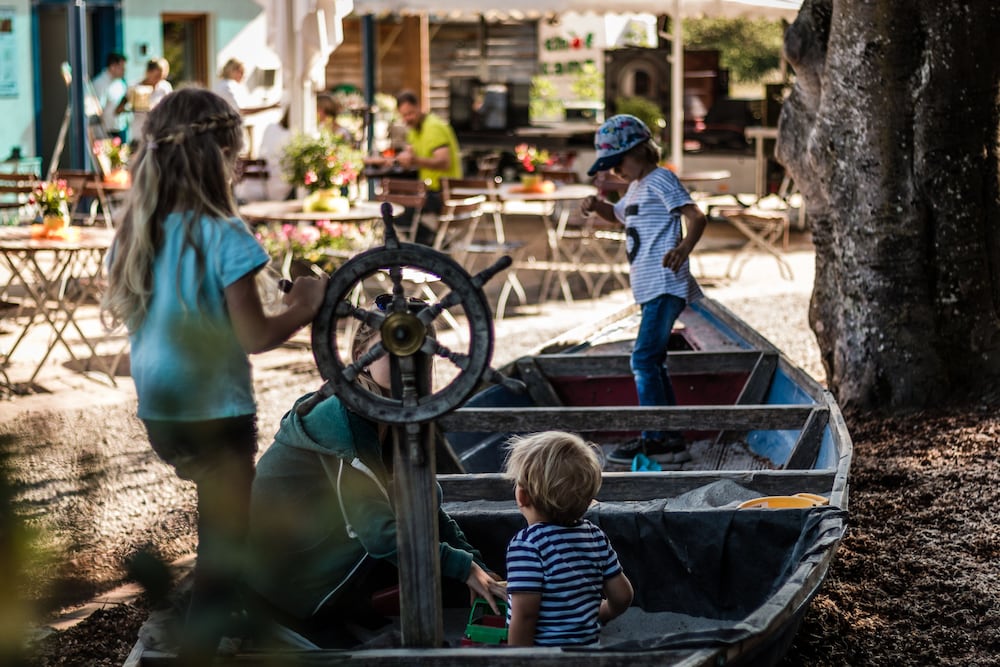 Children's play area - outdoor
