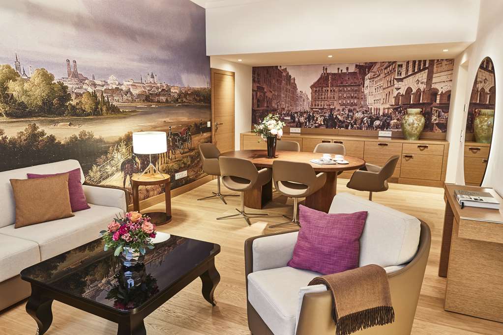 MUC1_Executive Suite 1.jpg