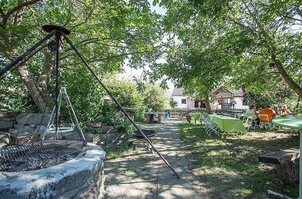 BBQ/picnic area