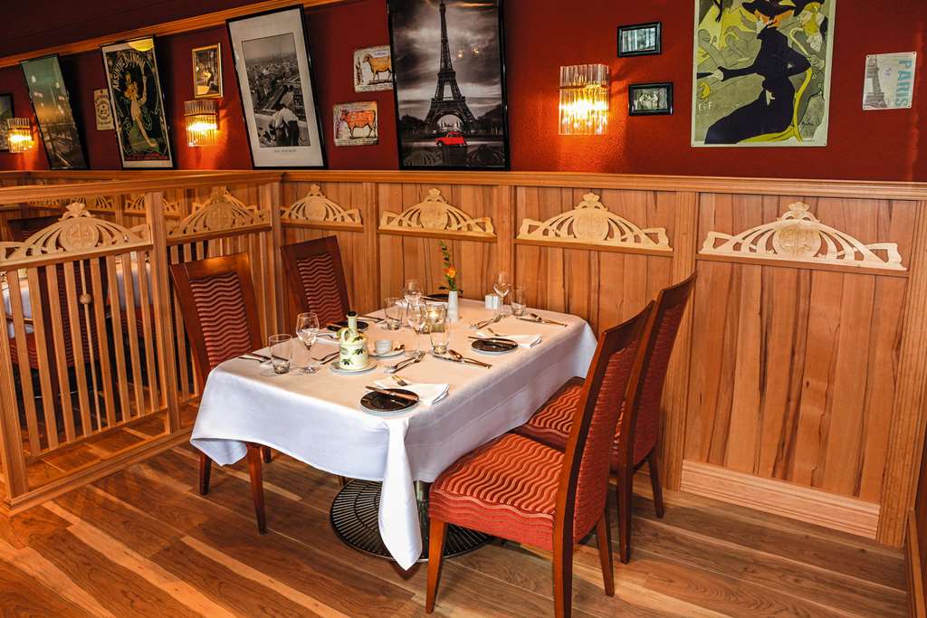 Steigenberger Hotel and Spa, Bad Pyrmont, Germany - restaurant bistro