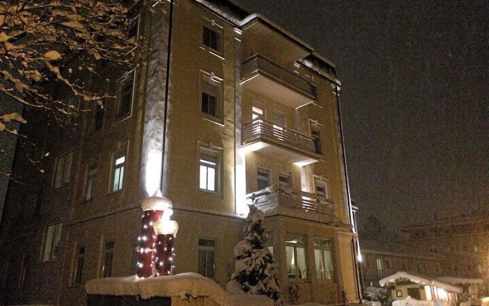 Front of property - evening/night