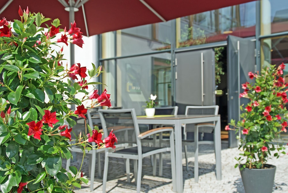 Sundeck