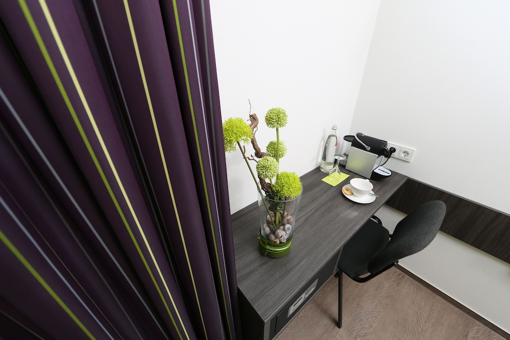 In-room business center