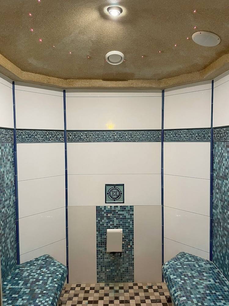 Steam room