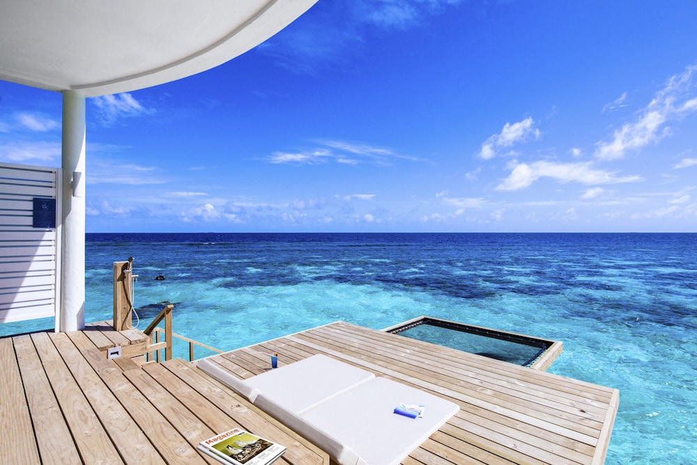 Beach/ocean view