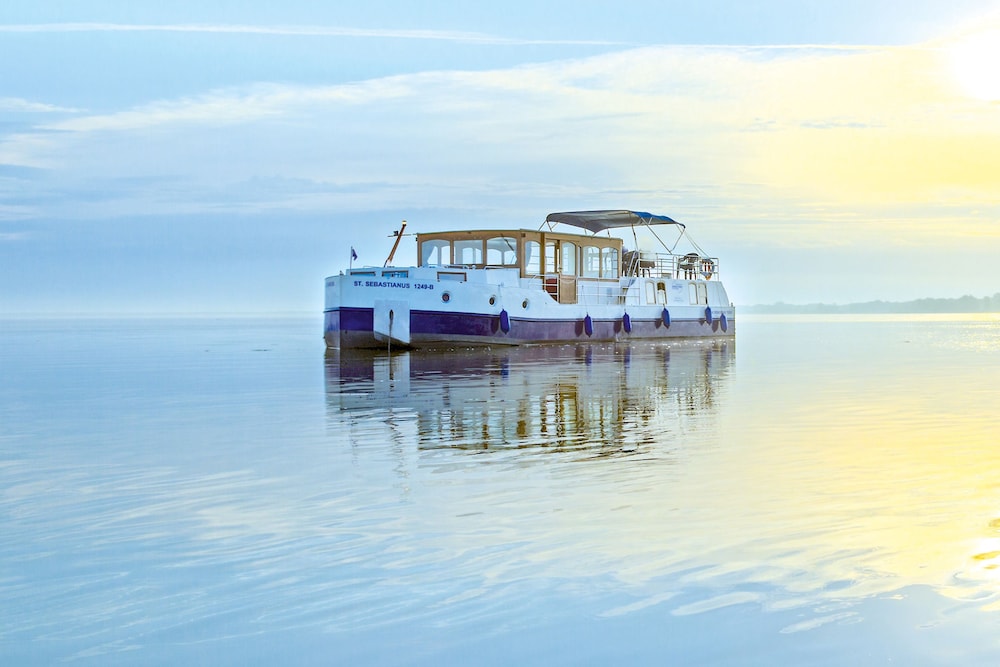 Kuhnle Tours Hafendorf Müritz