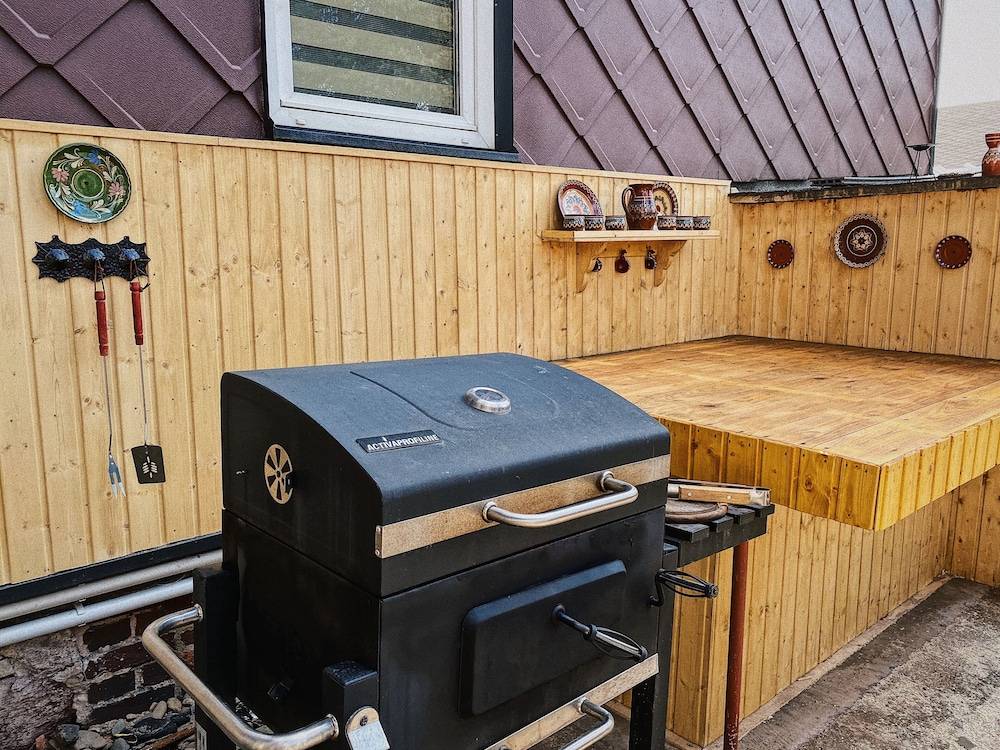 BBQ/picnic area