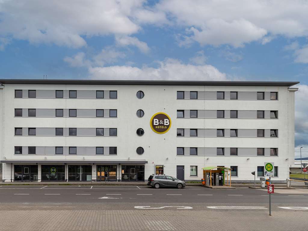 B&B Hotel Frankfurt Hahn Airport