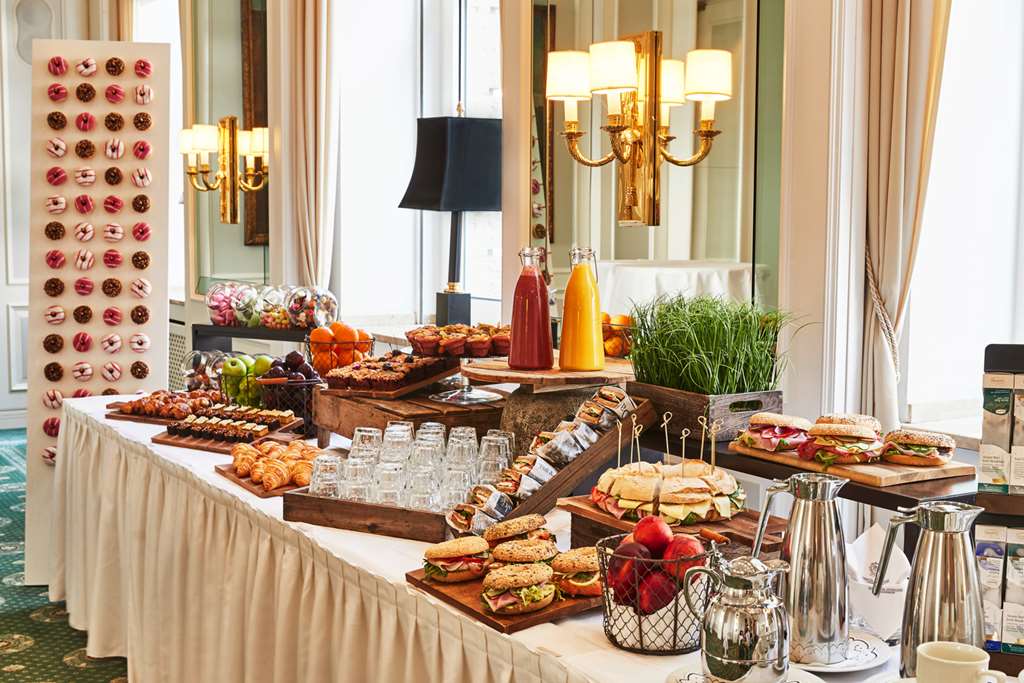 Steigenberger Parkhotel, Dusseldorf, Germany - Meeting Room, Coffee Break