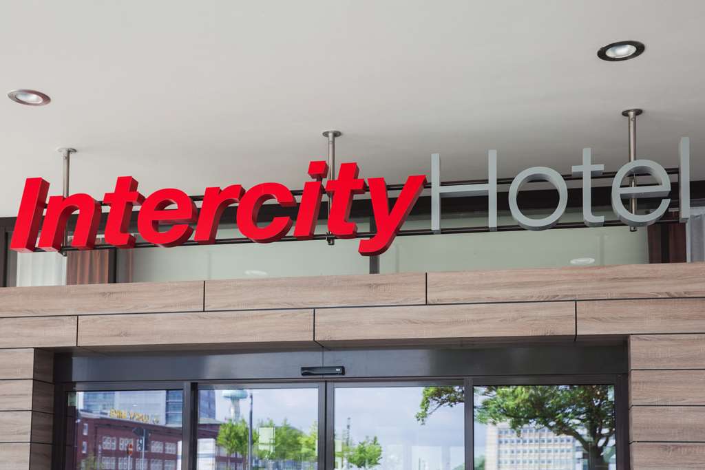 IntercityHotel Duisburg, Germany - Hotel Entrance