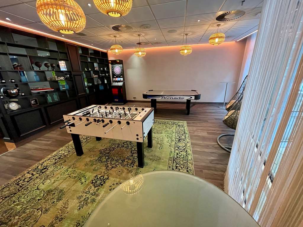 High Five - Gaming Zone