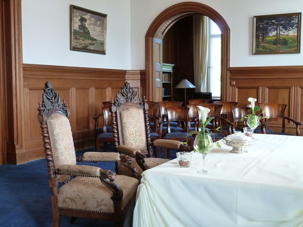 Indoor wedding