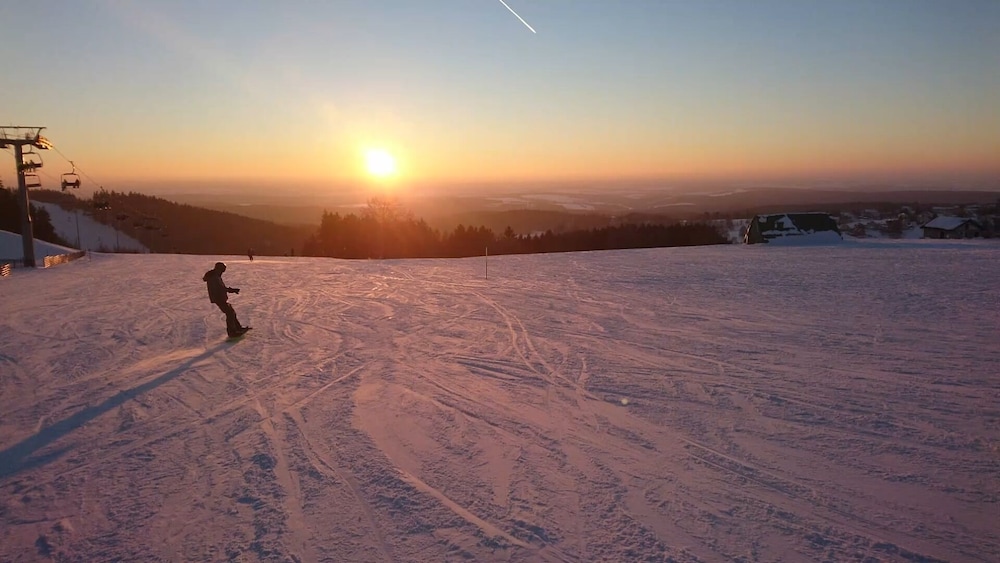 Snow and ski sports