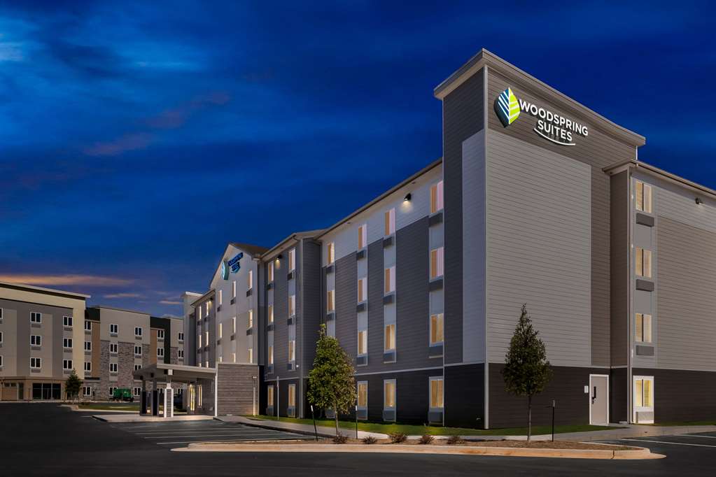 Woodspring Suites Huntsville Research Park - photo 4