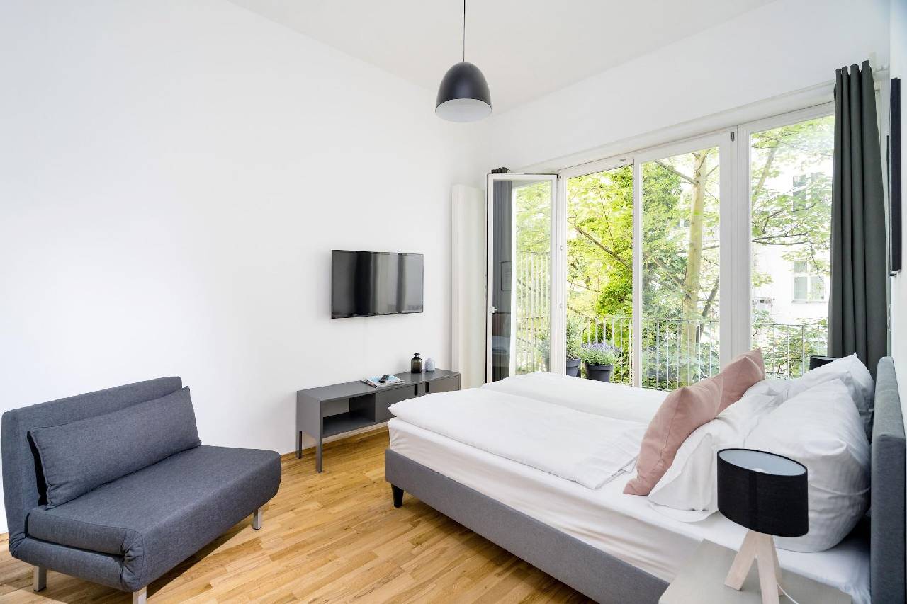 Guest room