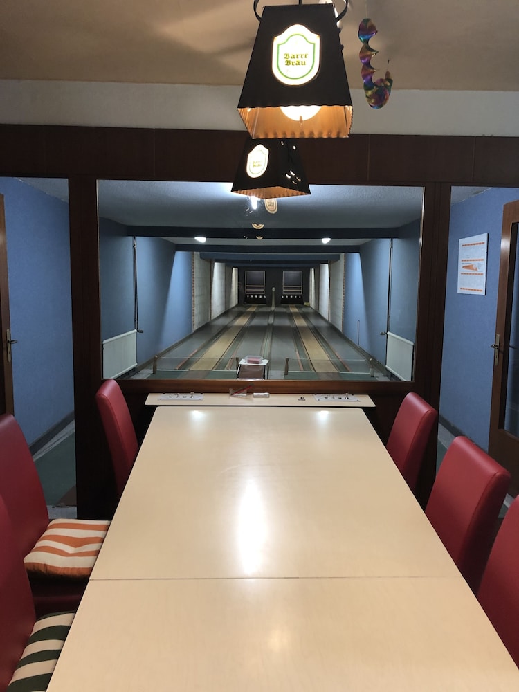Bowling