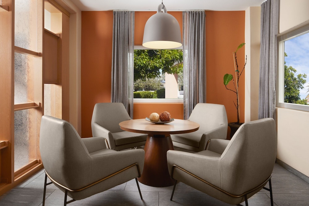 Fairfield Inn & Suites by Marriott San Francisco San Carlos - photo 3