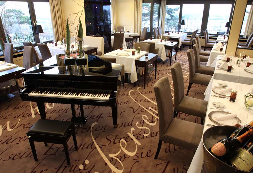 Gourmet Restaurant