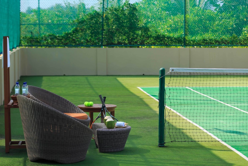 Tennis court