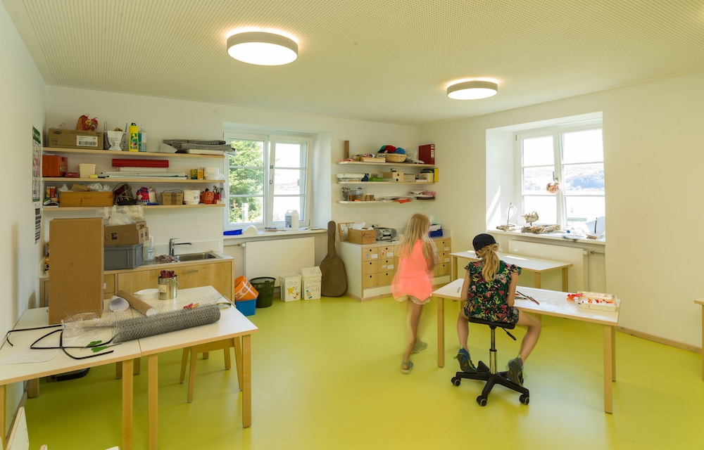 Children's theme room