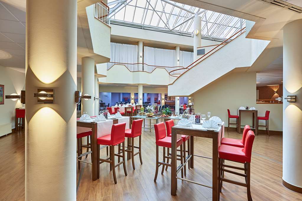 Atrium - highboy seating
