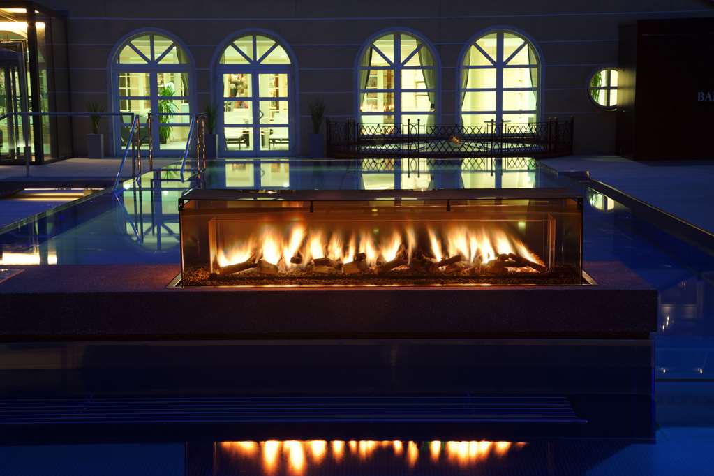 Steigenberger Hotel Der Sonnenhof, Bad Woerishofen, Germany - Indoor Pool