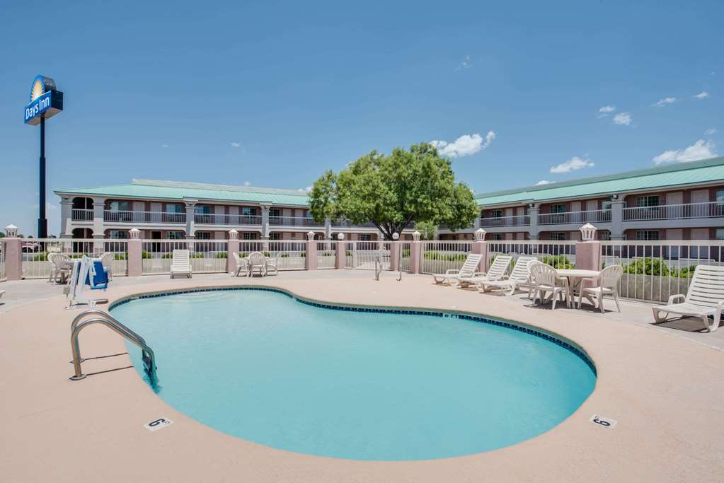 Days Inn by Wyndham Fort Stockton - photo 5