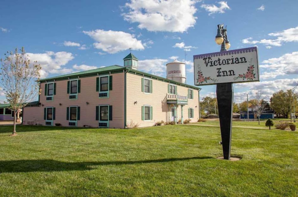 Superior Victorian Inn - featured photo