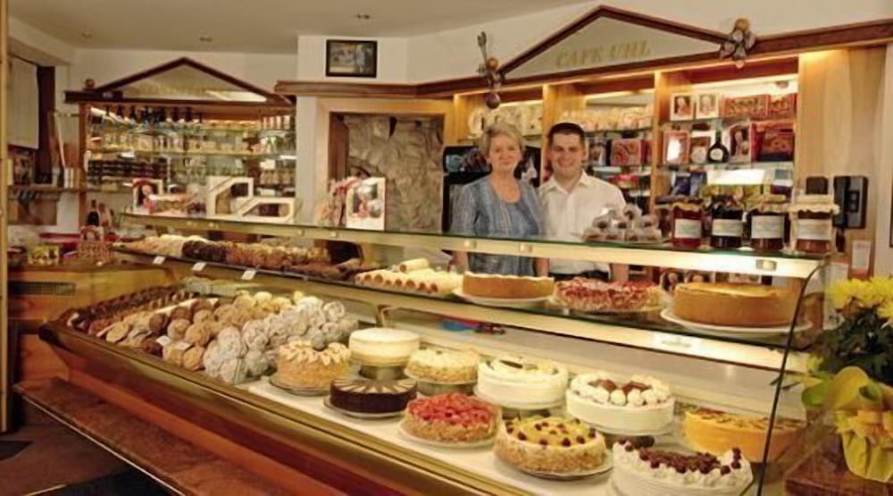 Delicatessen