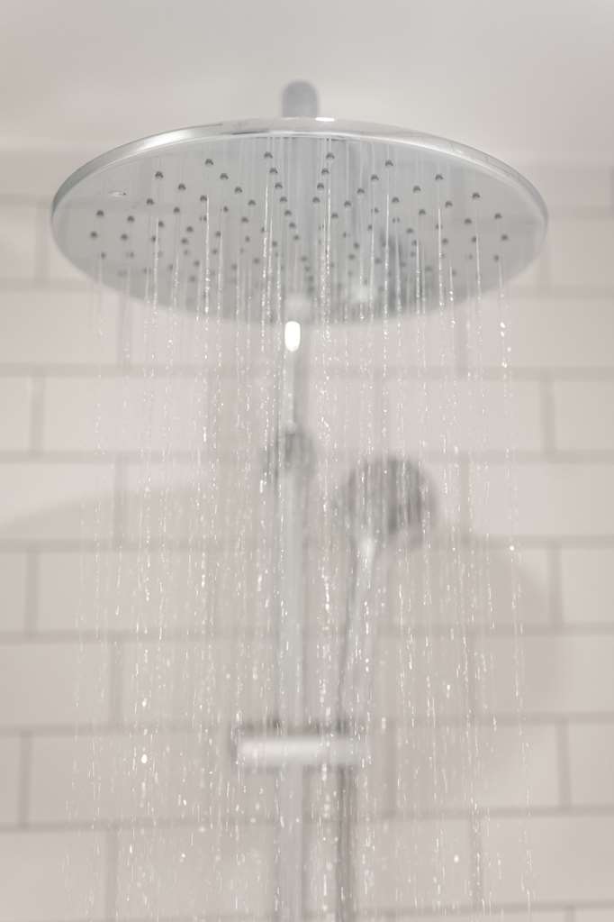 WIE Bathroom dpi