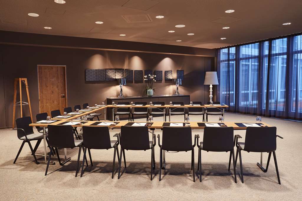 Steigenberger Hotel Muenchen/Munich, Germany - Meeting Room