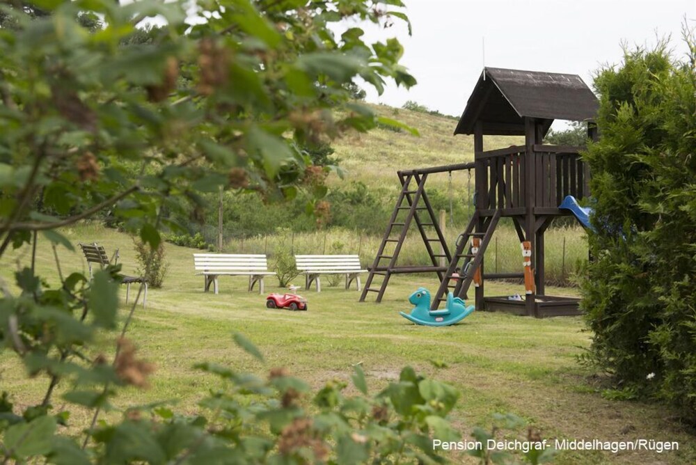 Childrens Play Area - Outdoor