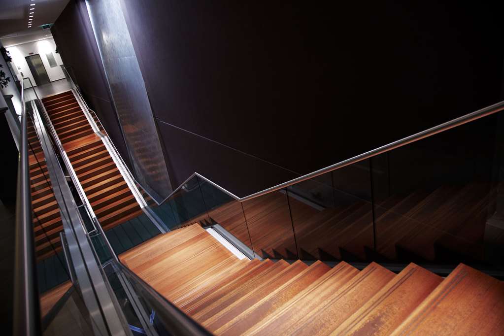 centrovital Hotel Berlin / Lobby Stairs