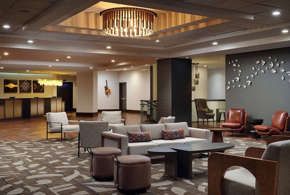 DoubleTree by Hilton Hotel Nashville Downtown - photo 5