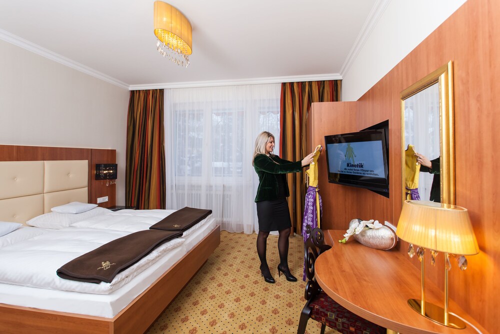 Guestroom
