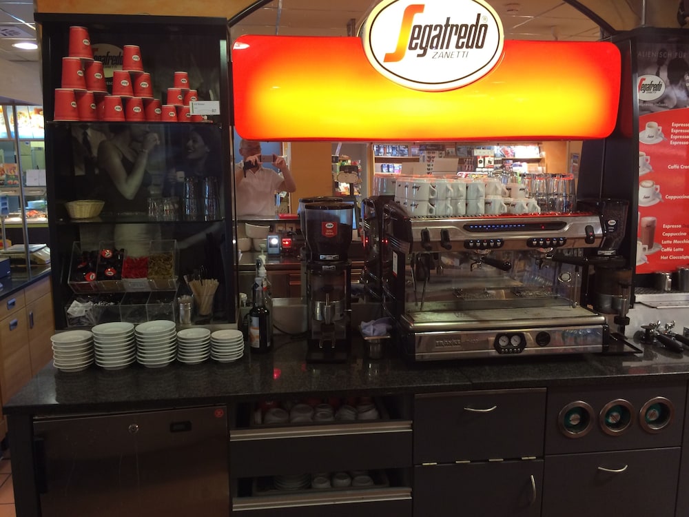 Cafe