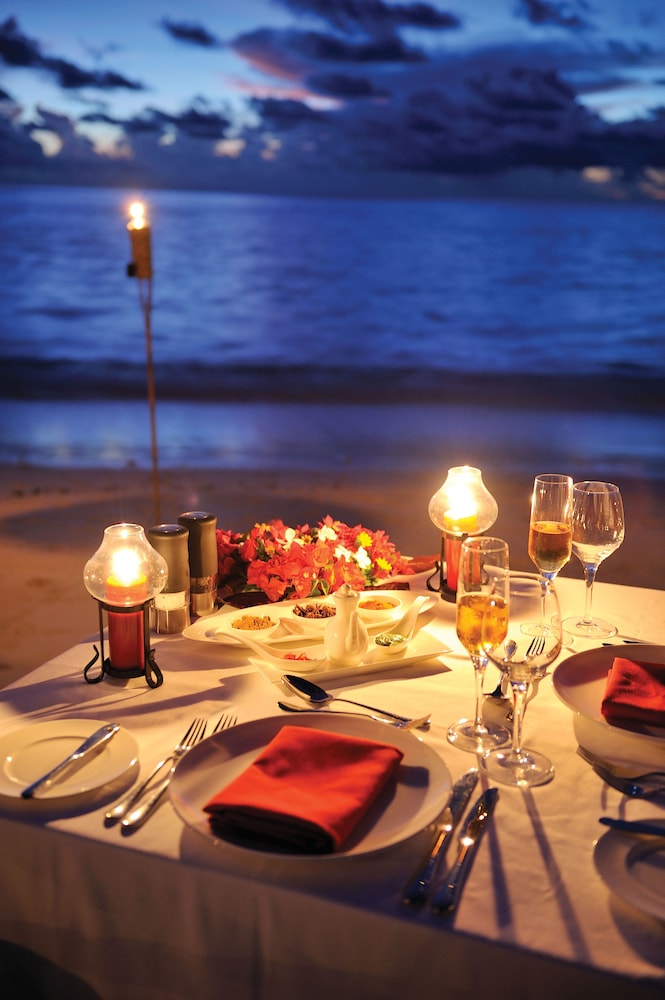 Couples dining