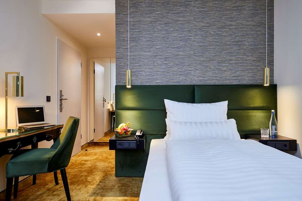 Classic Deluxe Single TOP Das Carls Hotel Dusseldorf