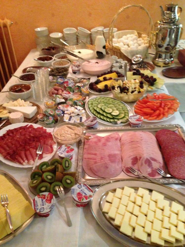 Buffet