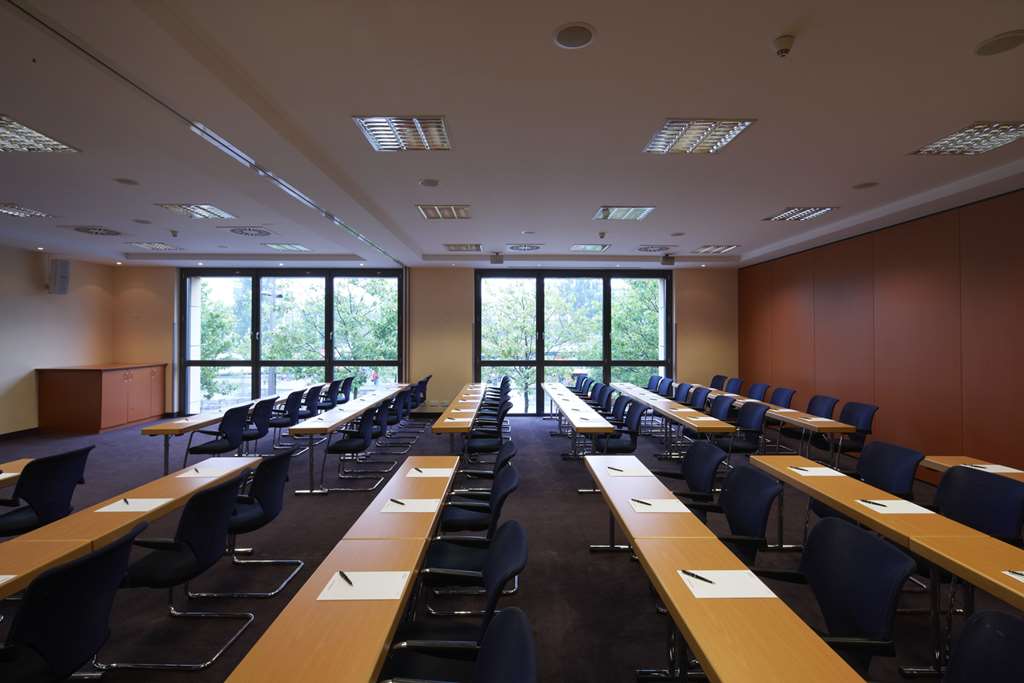 IntercityHotel Bremen, Germany - Meeting room