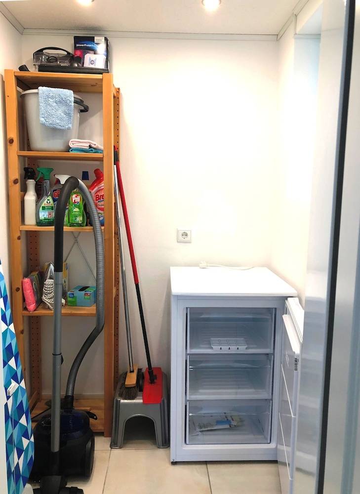 Iron/ironing board