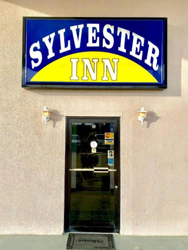 Sylvester Inn - photo 5